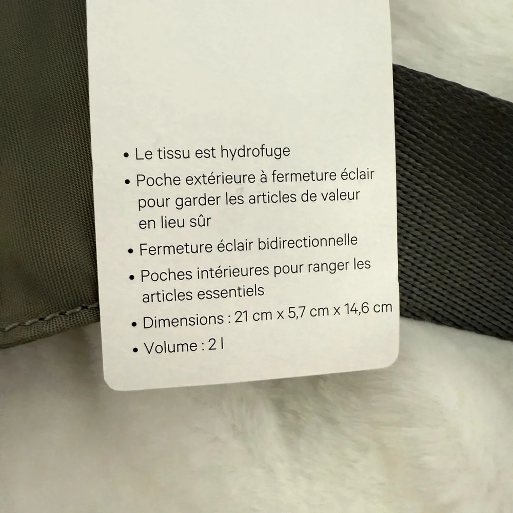 Lululemon athletica Olive Green Bag - Picture 9 of 12